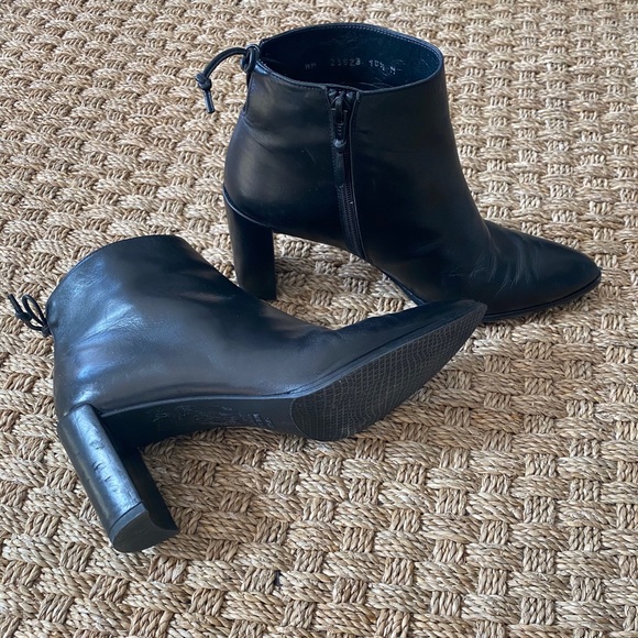 Stuart Weitzman leather boots - Picture 6 of 6